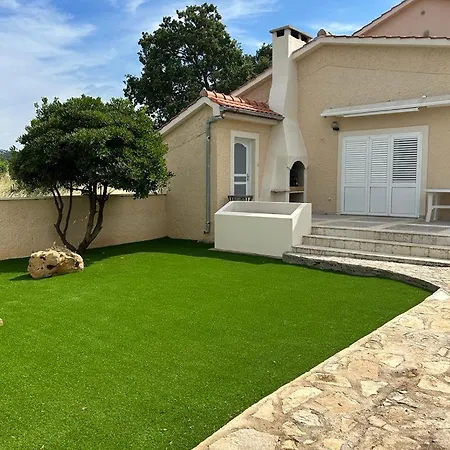 Apartman 5 M Dal Mare Nevidane
